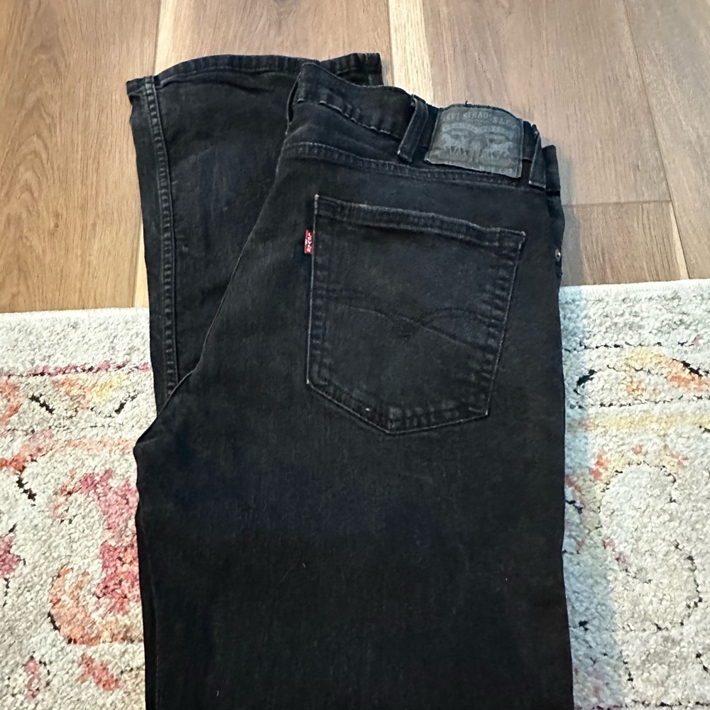 Levi's 511 Men's Black Jeans 38x32 Euc